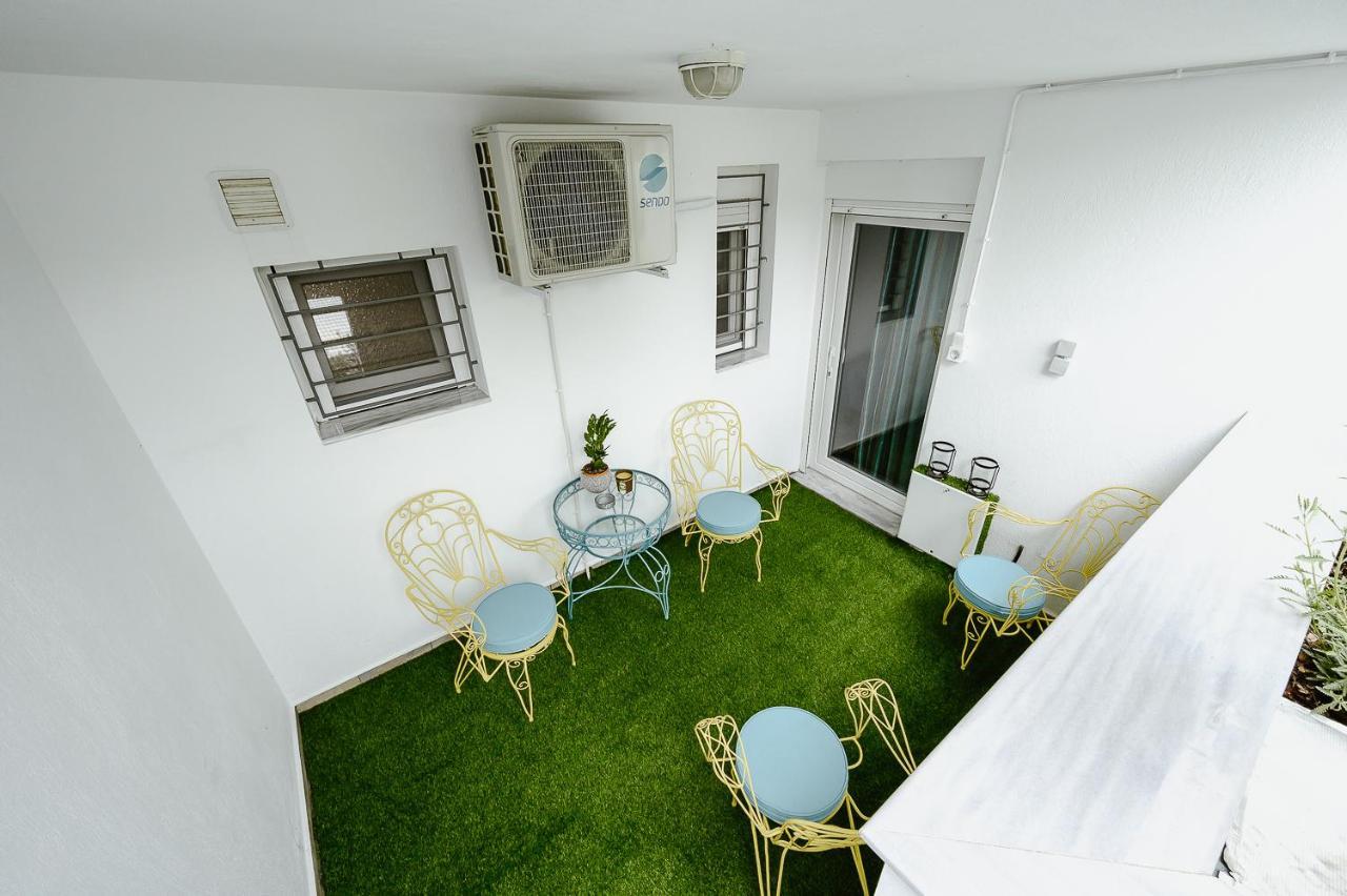 Le Petit Jardin Apartment Волос Екстериор снимка